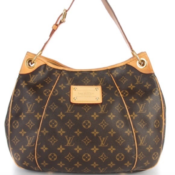 Louis Vuitton Handbags - Authentic Louis Vuitton Monogram Galleria PM Bag.